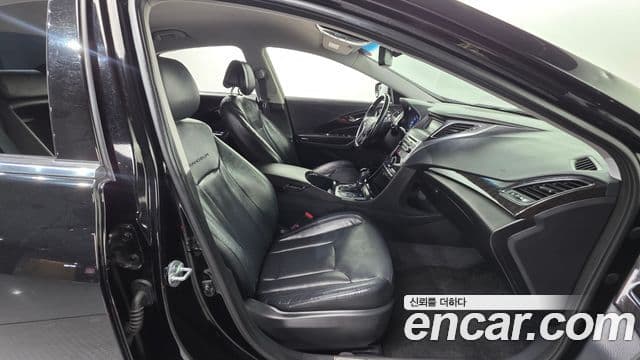 Hyundai Grandeur HG LPG HG300 для людей с инвалидностью, 2015 10