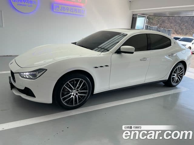 Maserati 기블리 3세대