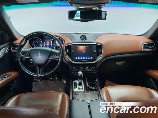 Maserati 기블리 3세대, 2016 15