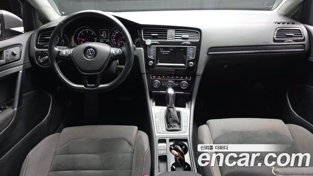 Volkswagen Гольф 7세대, 2014 7