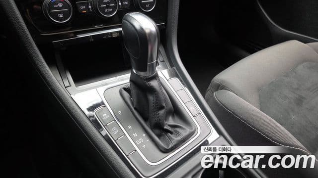 Volkswagen Гольф 7세대, 2014 9