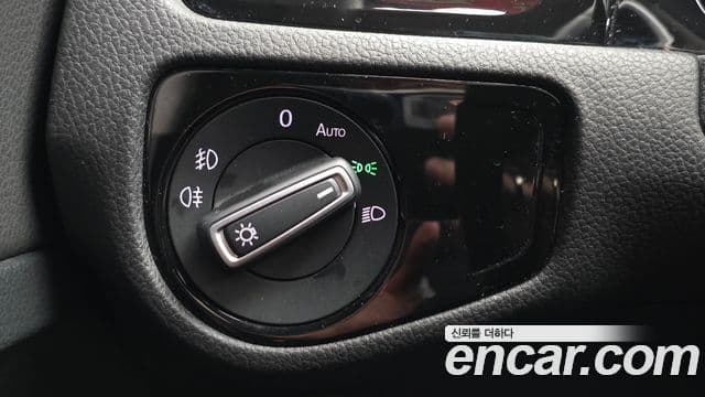 Volkswagen Гольф 7세대, 2014 17