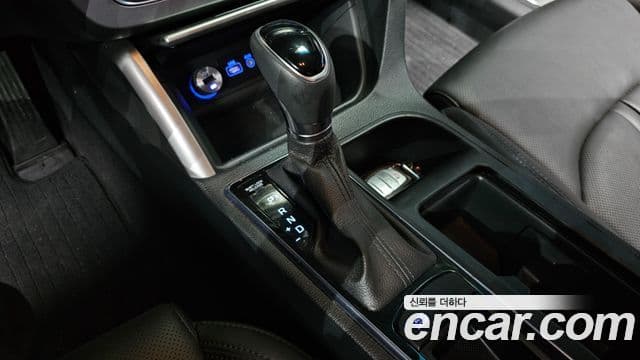 Hyundai LF Sonata 2.0 Smart, 2017 9