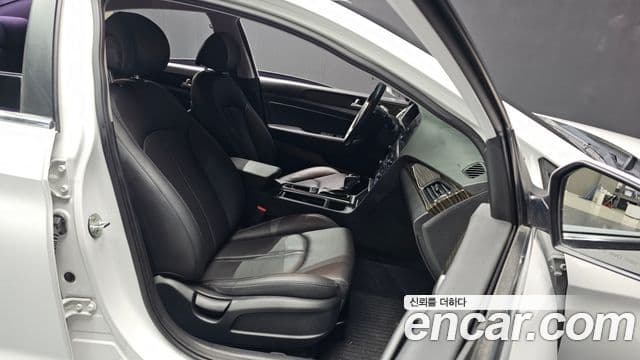 Hyundai LF Sonata 2.0 Smart, 2017 11