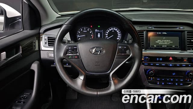Hyundai LF Sonata 2.0 Smart, 2017 14