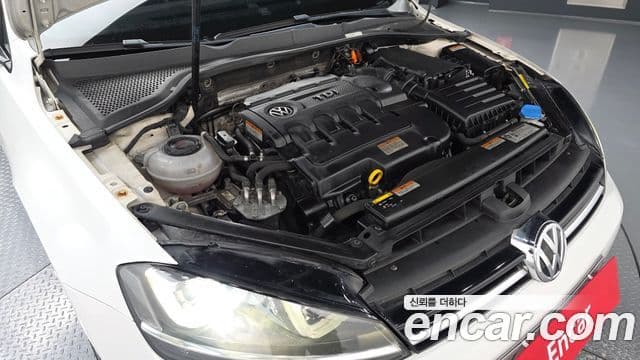 Volkswagen Гольф 7세대, 2014 6