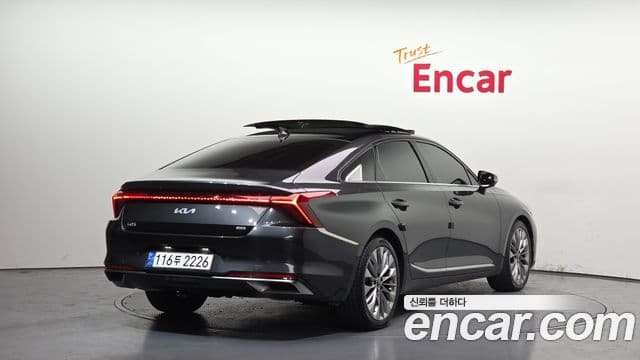 Kia K8 Platinum, 2022 2