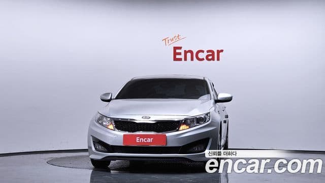 Kia K5 2.0 Deluxe, 2011 3