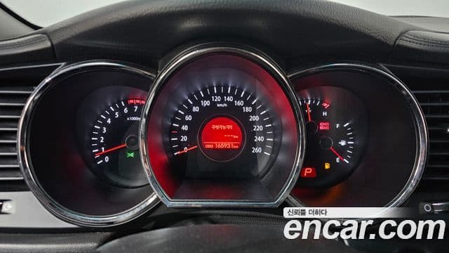 Kia K5 2.0 Deluxe, 2011 8