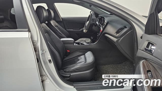 Kia K5 2.0 Deluxe, 2011 11