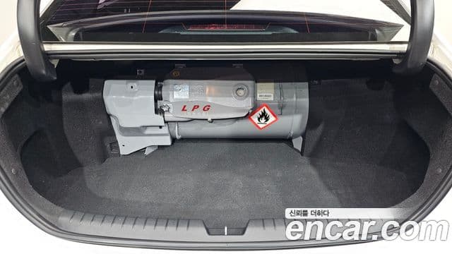 Hyundai LF Sonata Premium, 2015 20