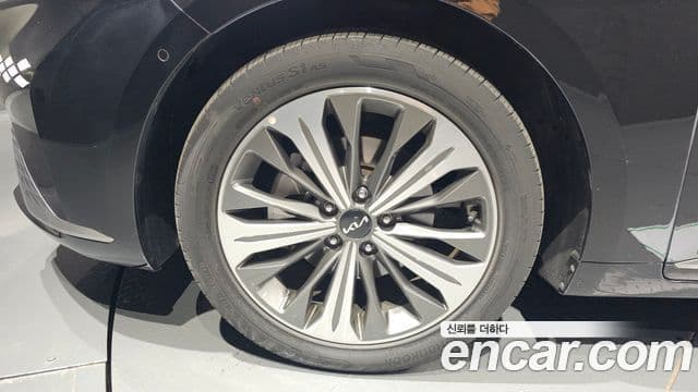 Kia K8 гибрид Noblesse, 2023 все фото