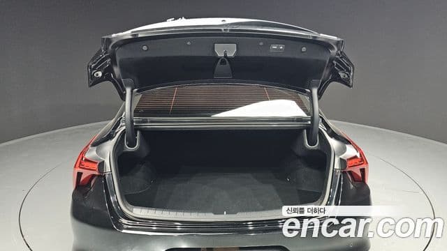 Kia K8 гибрид Noblesse, 2023 20