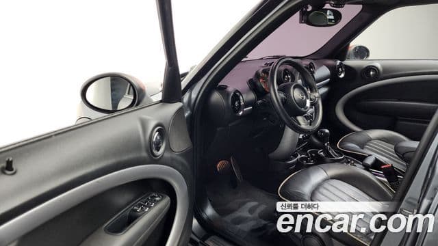 Mini Cooper SD Countryman 1세대, 2016 10