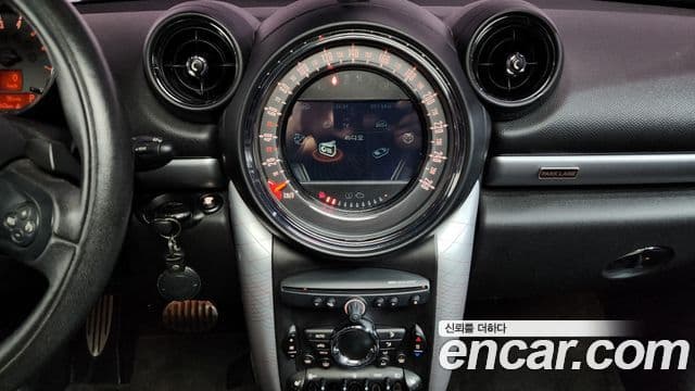 Mini Cooper SD Countryman 1세대, 2016 16