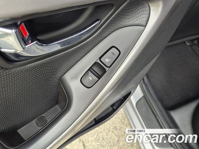 Hyundai Avante MD M16 GDI top, 2012 12