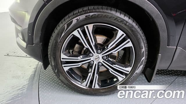 Volvo XC40 B4 Inscription, 2021 все фото