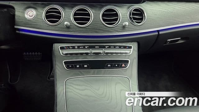 Mercedes-Benz E-класс W213 AMG Line, 2021 15