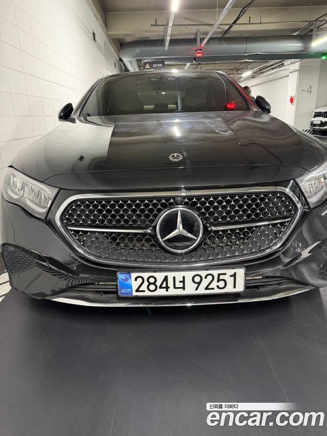 Mercedes-Benz E-класс W214 Avantgarde, 2025 1