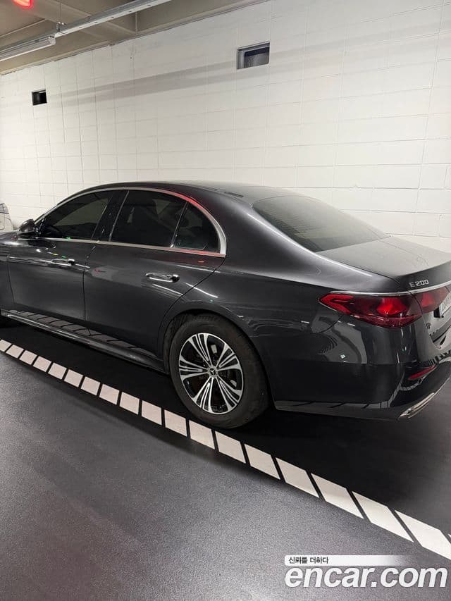 Mercedes-Benz E-класс W214 Avantgarde, 2025 2