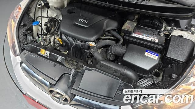 Hyundai Avante MD M16 GDI Smart, 2013 6