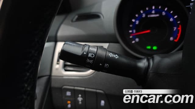 Hyundai Avante MD M16 GDI Smart, 2013 19