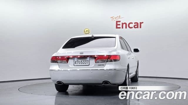 Hyundai Grandeur TG LPI Q270 для людей с инвалидностью, 2008 4