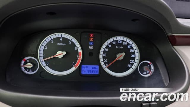 Hyundai Grandeur TG LPI Q270 для людей с инвалидностью, 2008 8