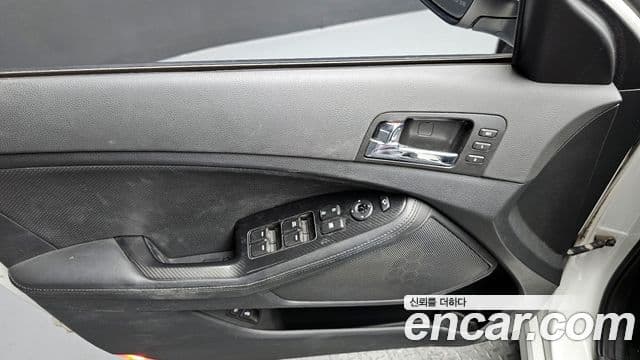 Kia K5 гибрид Noblesse, 2014 17