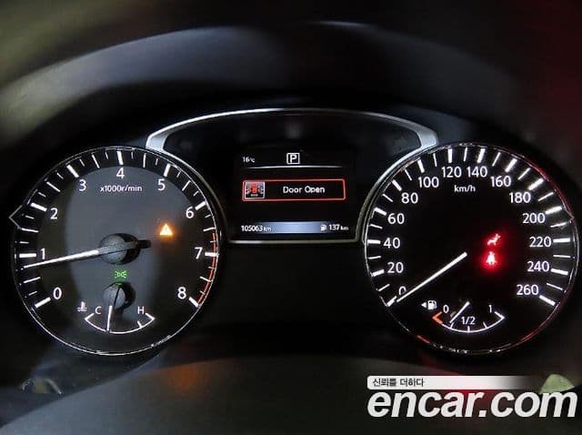 Nissan 알티마 L33, 2017 9