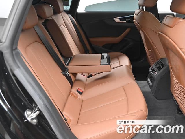 Audi A5 (F5) 40 TFSI Quattro Premium Sportback, 2023 12