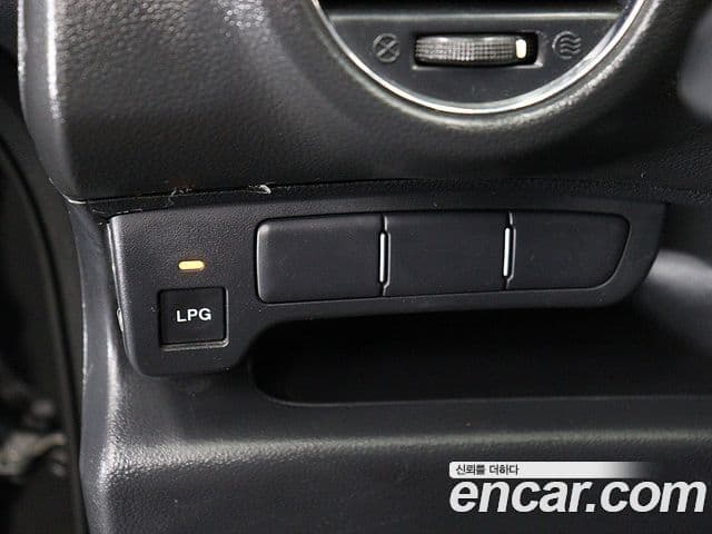 Kia 뉴카렌스 люксовая версия, 2011 13