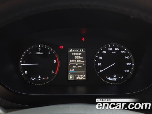 Hyundai 쏠라티 Luxury, 2021 16