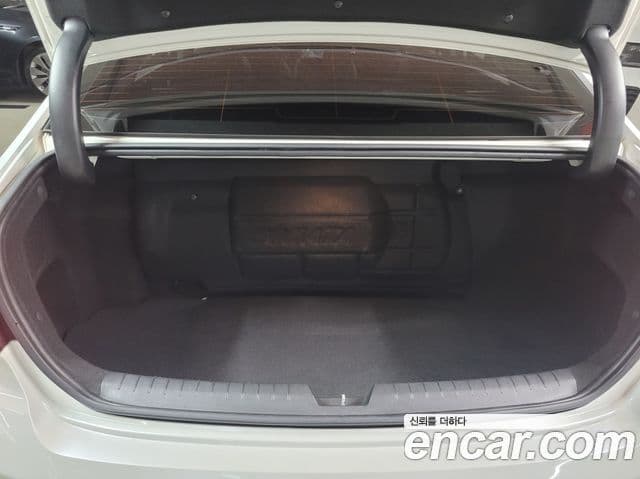 Hyundai LF Sonata Special, 2016 16