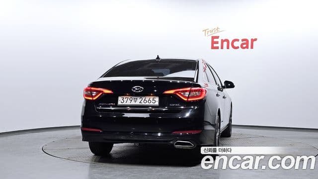 Hyundai LF Sonata Special, 2017 4