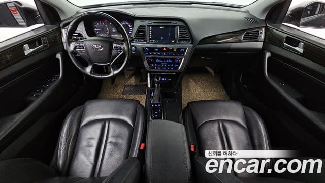 Hyundai LF Sonata Special, 2017 7