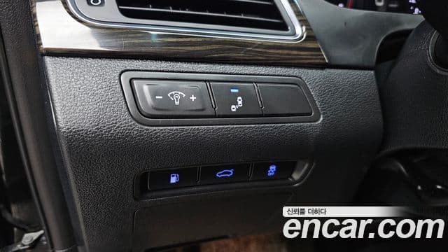 Hyundai LF Sonata Special, 2017 14