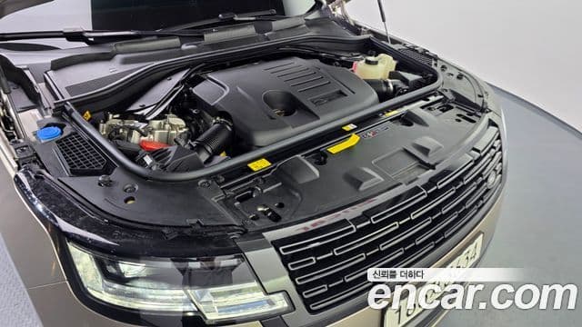 Land Rover Range Rover 5세대 P550E AB, 2025 6