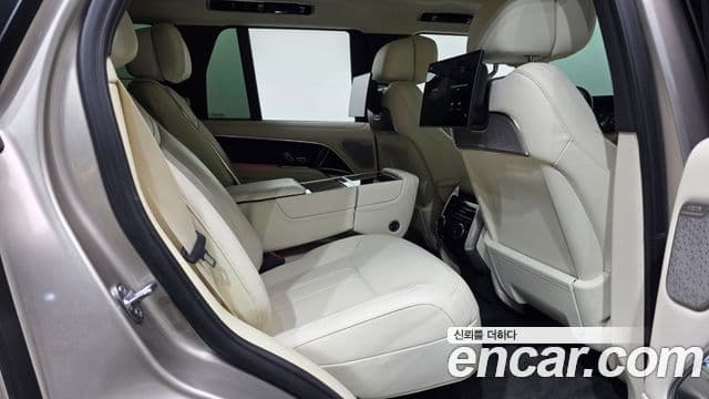 Land Rover Range Rover 5세대 P550E AB, 2025 12