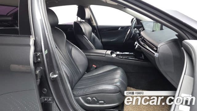 Genesis G80 (RG3) бензин 2.5 турбо 2WD, 2021 11