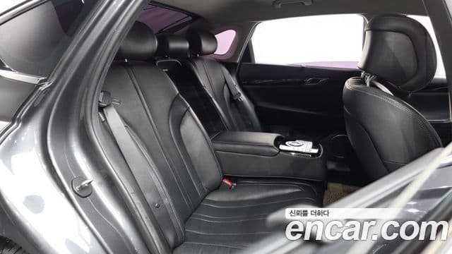 Genesis G80 (RG3) бензин 2.5 турбо 2WD, 2021 12