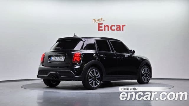Mini Cooper S 3세대, 2024 2