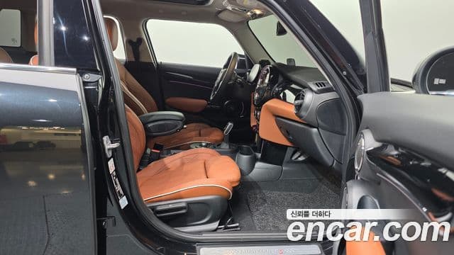 Mini Cooper S 3세대, 2024 11