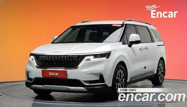 Kia Carnival 4세대 Prestige, 2023 1