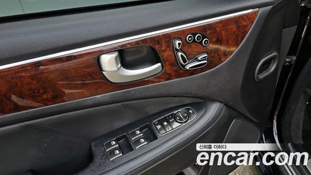 Hyundai Equus(новый кузов / новое поколение) Luxury, 2012 18