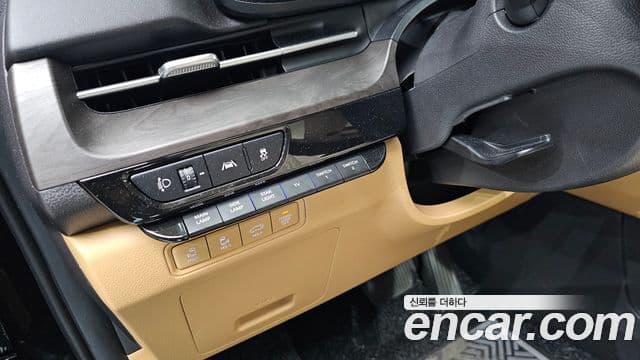 Kia Carnival 4세대 бензин 7인승 High Limousine(компания по спецнадстройкам), 2023 11