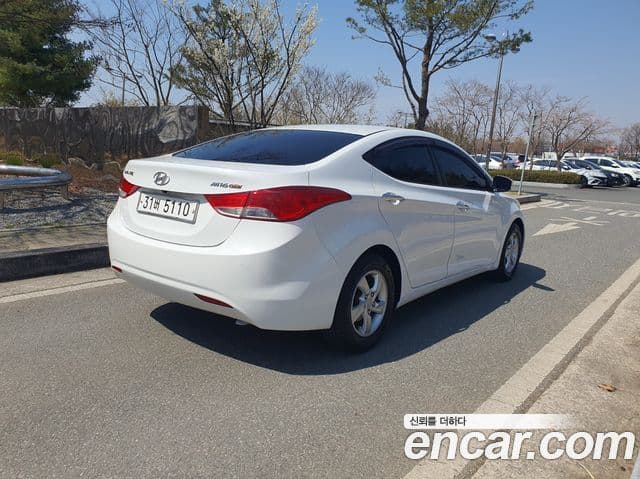 Hyundai Avante MD Luxury, 2011 2