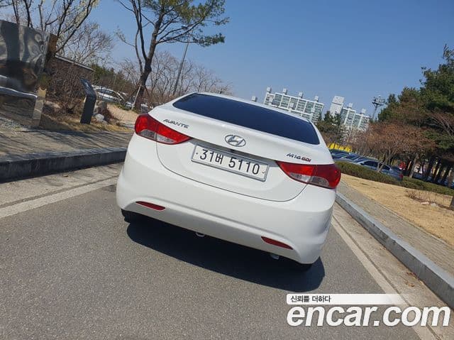 Hyundai Avante MD Luxury, 2011 4