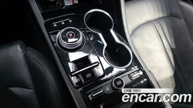 Kia K5 гибрид 3세대 Noblesse, 2023 9