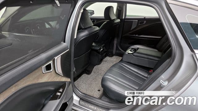 Kia K8 гибрид Noblesse, 2023 12